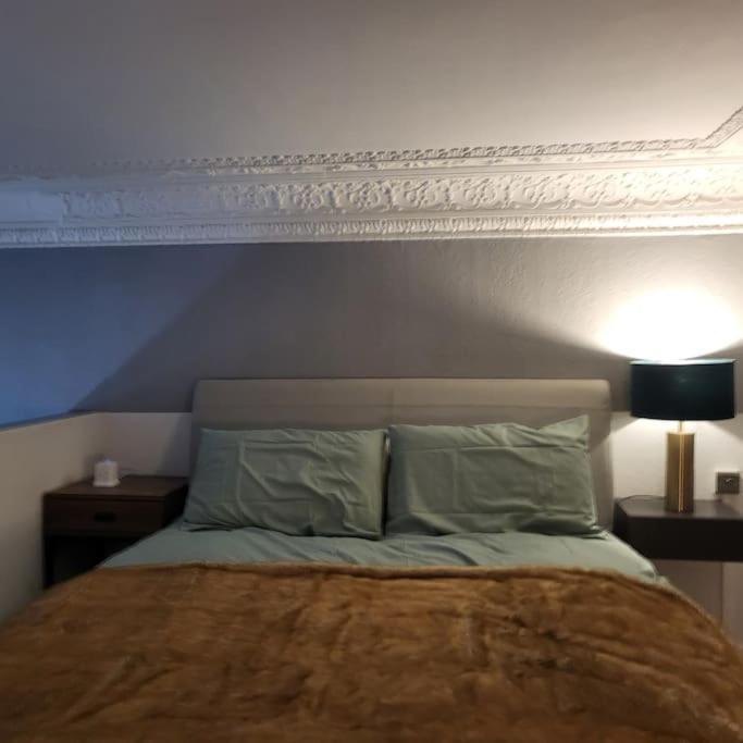 5 Luxury Spacious Loft - Prime Location - Comfortable Bed & Sofa Hove Buitenkant foto