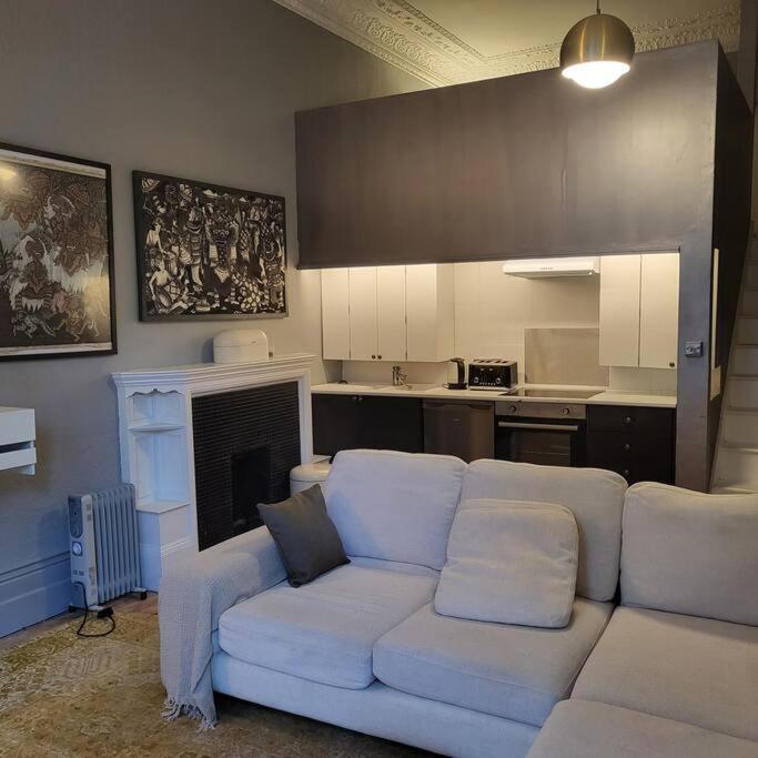 5 Luxury Spacious Loft - Prime Location - Comfortable Bed & Sofa Hove Buitenkant foto