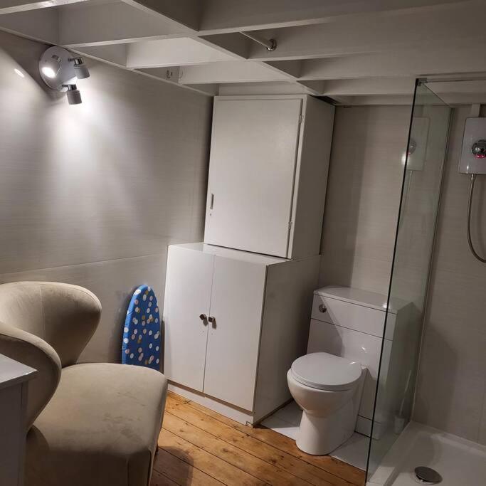5 Luxury Spacious Loft - Prime Location - Comfortable Bed & Sofa Hove Buitenkant foto